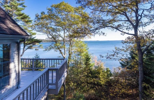 Round Pond House | Miracle place