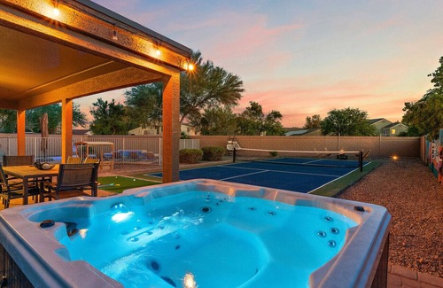 Mission Valley Villa | Mirage Peak Manor Luxury Villa w/Pool Spa Pickleball & Games Hosted by Relaxtay