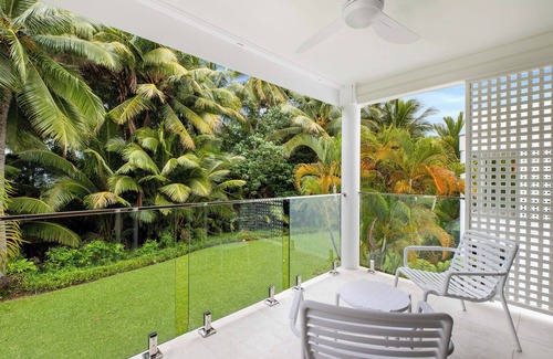 Port Douglas Villa | Mirage Resort Villa 105 with access to Sheraton Facilities
