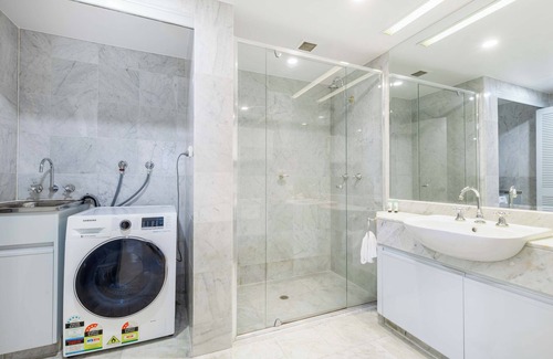 Port Douglas Villa | Mirage Resort Villa 130 with access to Sheraton Facilities