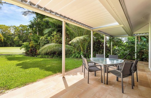 Port Douglas Villa | Mirage Resort Villa 418