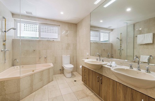 Port Douglas Villa | Mirage Resort Villa 418