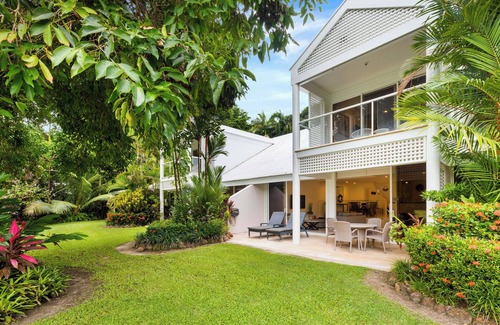 Port Douglas Villa | Mirage Resort Villa 422 with access to Sheraton Facilities