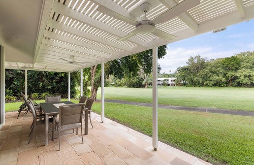 Port Douglas Villa | Mirage Resort Villa 424