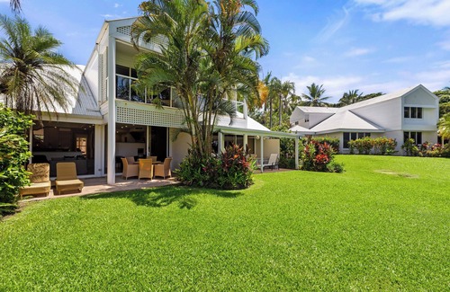 Port Douglas Villa | Mirage Resort Villa 432 with access to Sheraton Facilities