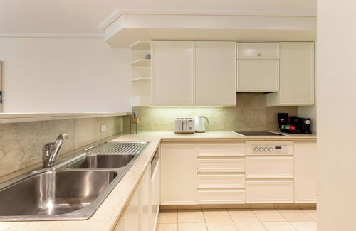 Port Douglas Villa | Mirage Resort Villa 434
