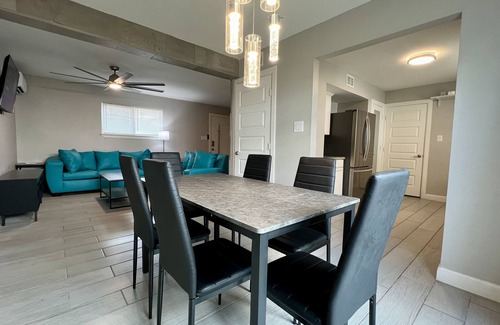 Brownsville House | Miramar #4 - Gorgeous and Spacious 3BD/2BA - WiFi