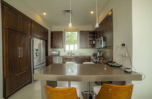 Jaco Condo | Miramar 5D 3 bdr Ocean View in Los Suenos