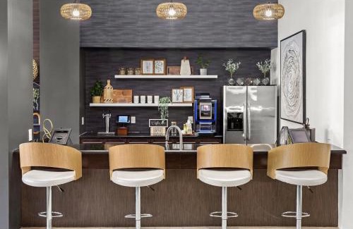 Miramar Apartment | Miramar Apartments by Landing