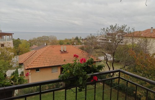 Byala House | Miranis Houses
