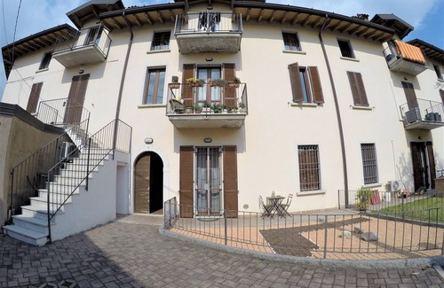 Castenedolo Apartment | MIRCO'S HOUSE - SPACIOUS AND MODERN TWO-ROOM APARTMENT