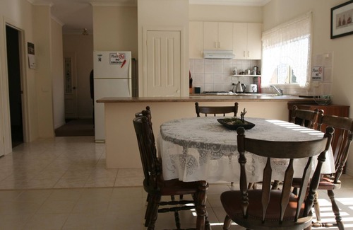 Capel Sound House | Mirriam Retreat - Life by the Beach