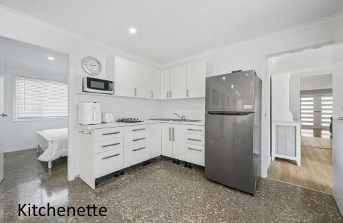 West Haven House | Mirror Bay Apartment