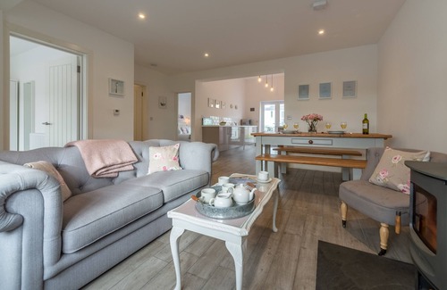 Port Isaac House | Miss Fishers is a charming two bedroom cottage close to Port Isaac.