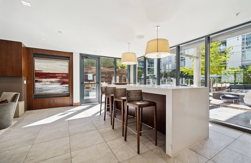 Mission Bay Apartment | Mission Bay 1 BR w/Office by Anyplace - 11668