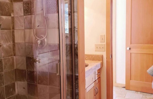 Livingston Cabin | Mission Meadows · Private Mountain Retreat, Wildlife, Serenity