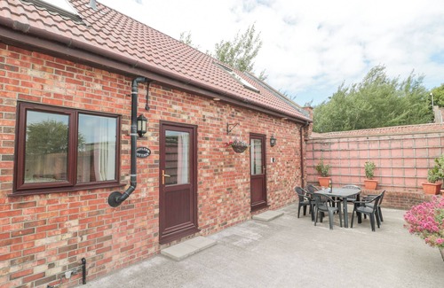 Brean Cottage | MISTLETOE COTTAGE, family friendly, with a garden in Brean