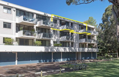 Nelson Bay Apartment | Mistral Court, 14/17 Mistral Close - across the road from the beach