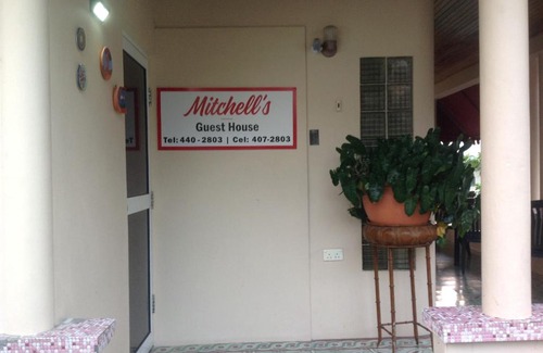 St. George's House | Mitchell's Guest House