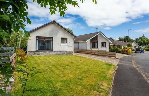 Lamlash House | Mitch’s Cottage , Cosy Isle of Arran retreat