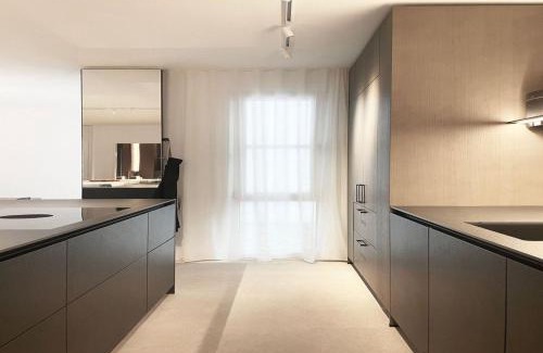 Aldgate Apartment | Mitre Team