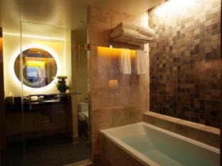 Old Town Hotel | Miyako Hybrid Hotel Torrance