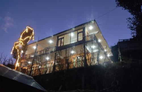 Banjar House | Mizuki Retreat and Cafe, Tirthan Valley