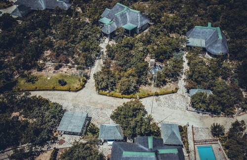 Mookgopong House | Mmakuba Private Game Lodge, Deluxe Chalet 9A