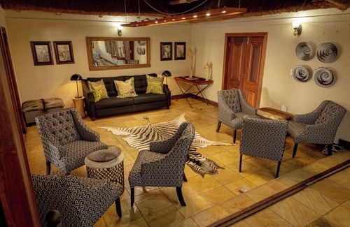 Mookgopong House | Mmakuba Private Game Lodge, Superior Suite 5