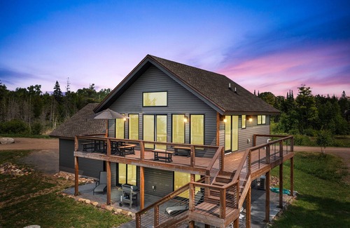 Finland Cabin | MN North Shore Dream- Minutes from Lake Superior and the Iconic North Shore