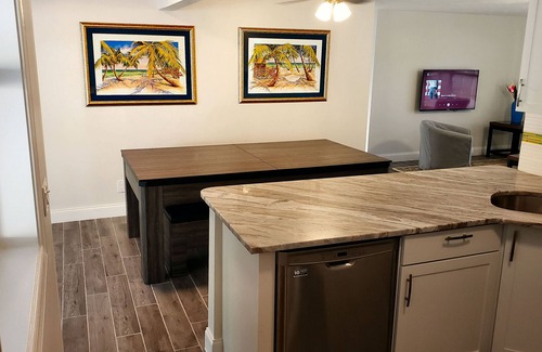 Palm Beach Gardens House | MNice PRIVATE Suite,HeatedPool 5min2BeachStadumPGA