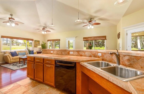 Kapoho House | Moana Imaku - Ocean View Home w/ADA Features