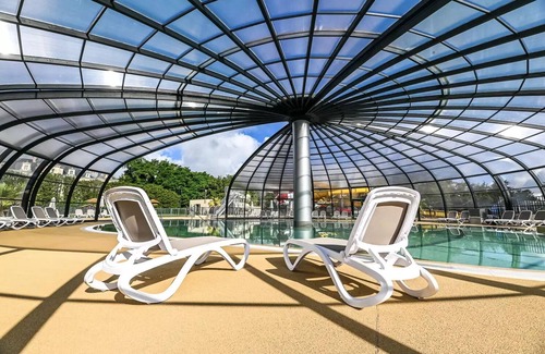 Saint-Julien-des-Landes House | Mobil-home | Comfort | 2 Bedrooms | 4/6 persons | Raised terrace