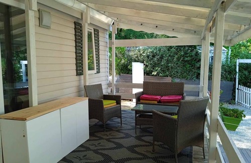 Peyruis House | Mobil Home au Calme en Provence