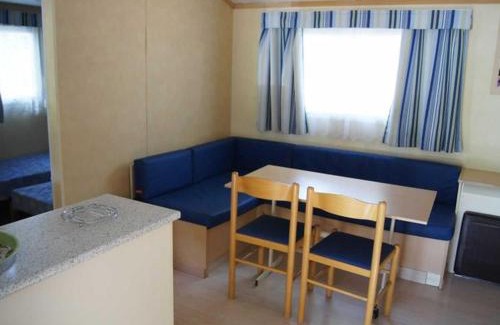 Sournia Other | Mobil-home avec Terrasse Accueillant 6 Pers - API-1-52-631