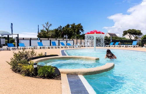 Saint-Nic House | Mobil-home | Classic | 2 Ch. | 4/6 pers. | Raised terrace