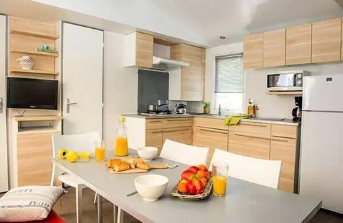 Angles House | Mobil-home | Classic XL | 2 Ch. | 4/6 pers. | Raised terrace | TV