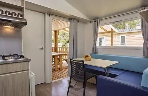 Nans-les-Pins House | Mobil-home | Comfort | 2 Bedrooms | 4 sleeps | Single terrace | A/C