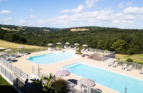 Seniergues House | Mobil-home EXCLUSIF - 2 bedrooms - 2 bathrooms 4 people
