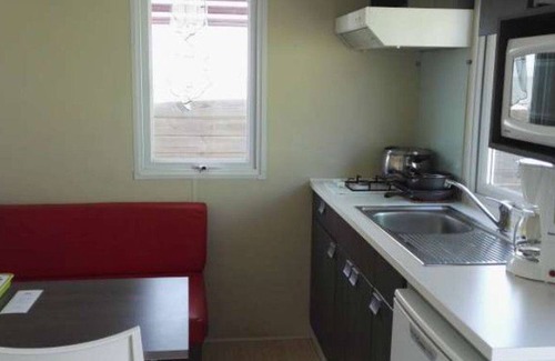 Saint-Michel-Chef-Chef House | Mobile Home with Terrace for 2 People