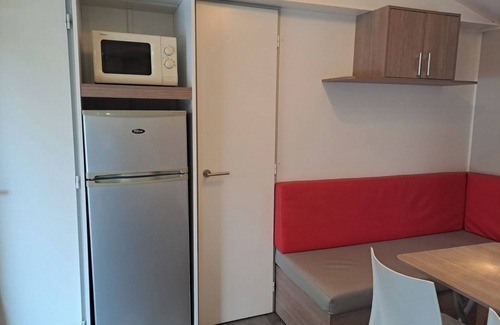 Munster House | Mobile Home Dans un Camping Familial Animaux de Compagnie Acceptés