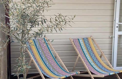 Sari-Solenzara House | Mobile-home "feet in the water"