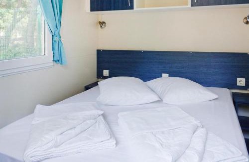 Cres House | Mobile Home in Cres near Pebble Beach