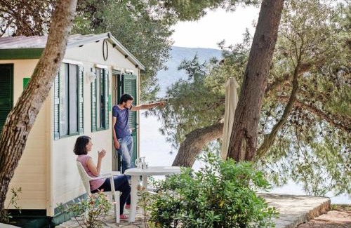 Cres House | Mobile Home in Cres near Pebble Beach