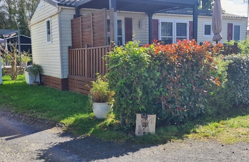 Dinard House | Mobile home on private domain open all year, heated swimming pool and tennis court