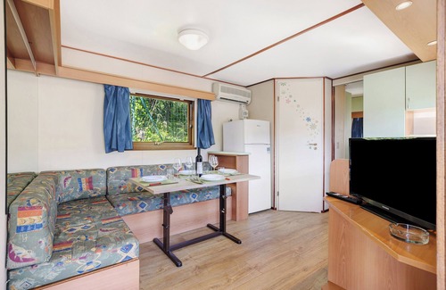 Pietra Ligure House | Mobile Home 'Pian Dei Boschi - Holiday Home 1' with Shared Pool, Wi-Fi and Air Conditioning