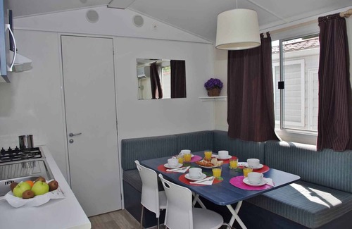 Fontanelle House | Mobilehome with air conditioning, terrace and pool