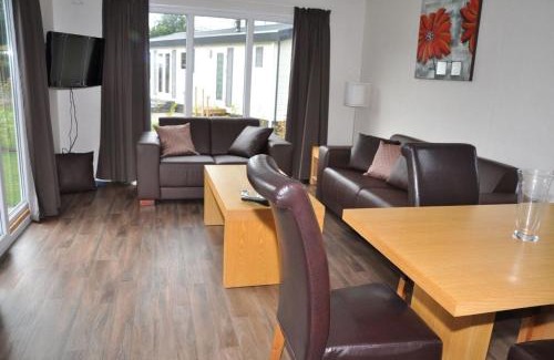 Baarle-Nassau Apartment | Mobilheim für 4 Personen ca 35 qm in Baarle-Nassau, Nordbrabant - b58365