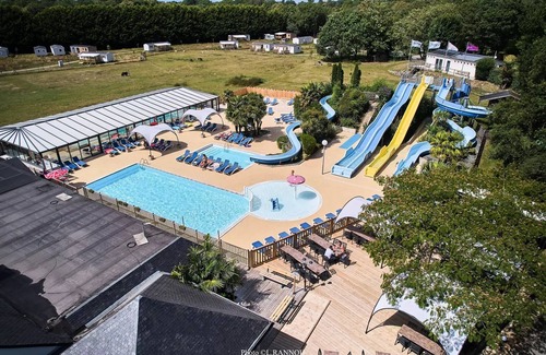 Monterblanc House | Mobilheim Raised Terrace