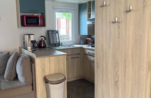 Vias House | Mobilhome Ca83 Camping Vias Plage 6/8 Personnes